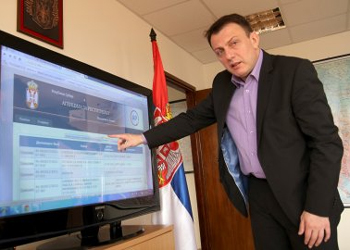  Kacin: Srbija ima kapacitet da restitucijom nadoknadi oduzetu imovinu 